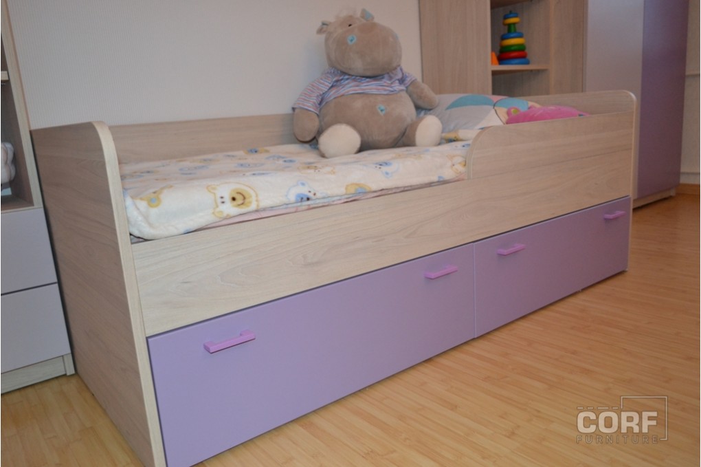 
                            Меблі для дитячої кімнати в фіолетових тонах на заказ