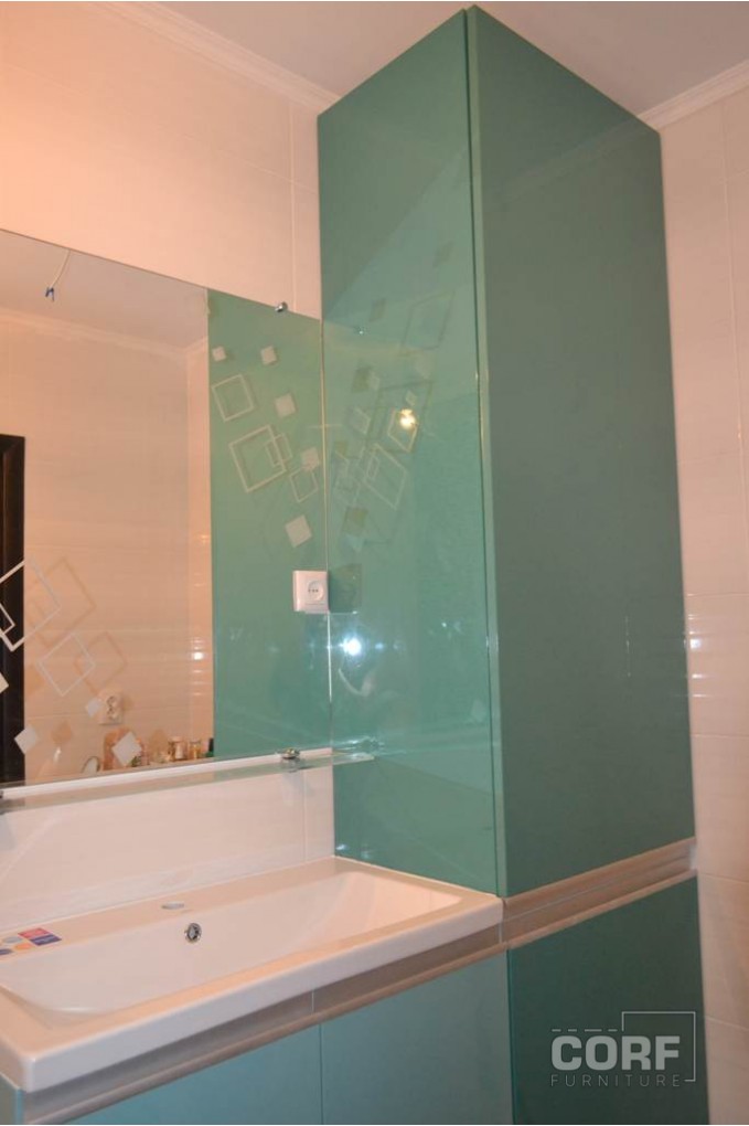 
                            Меблі м'ятного кольору для ванної кімнати на замовлення на заказ